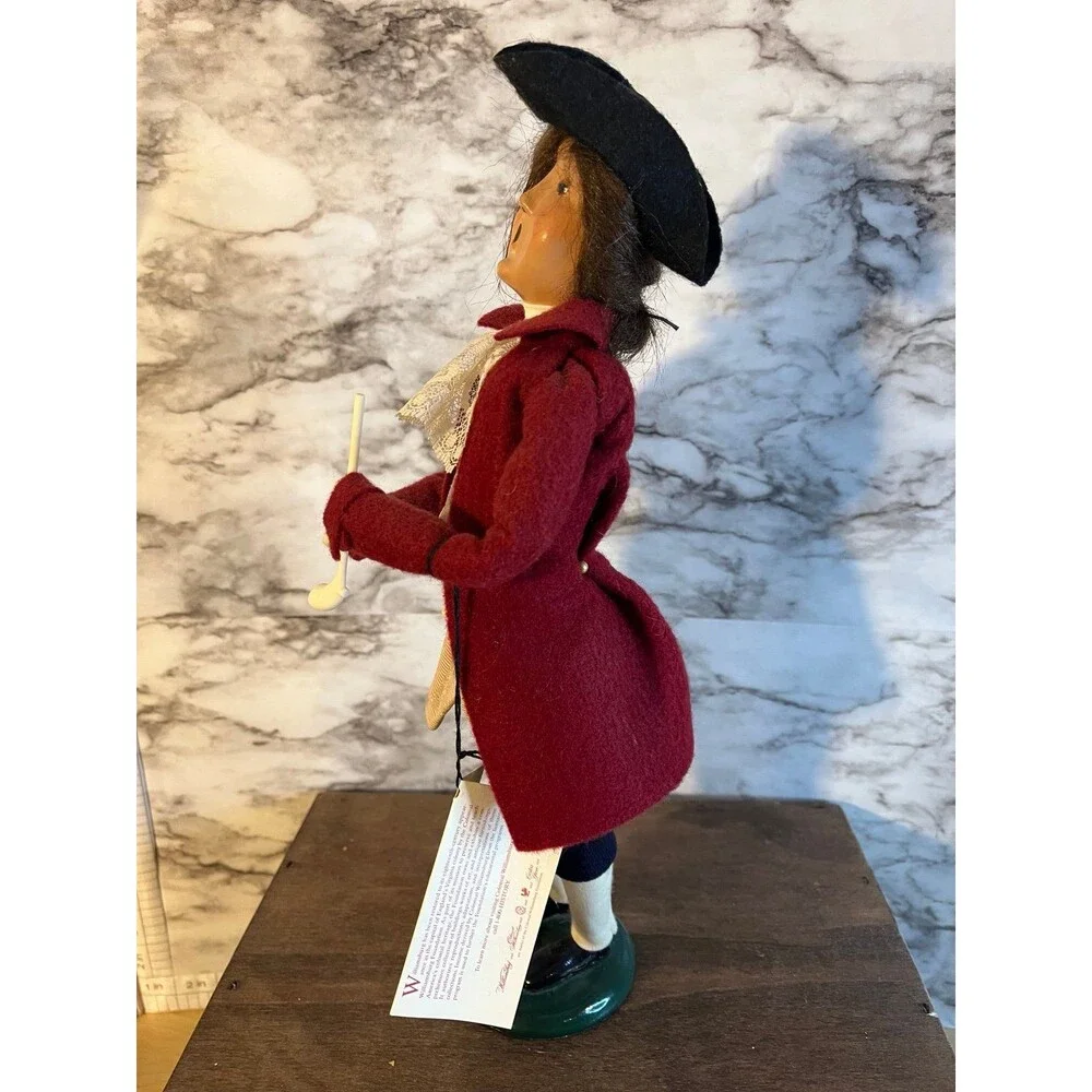 Byers Choice Carolers Colonial Man with Pipe Williamsburg 2000